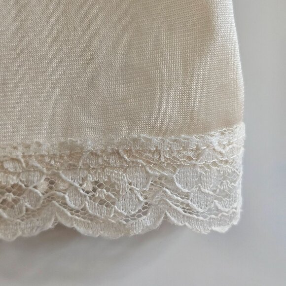Vintage Greenco Maid Nylon Half Slip With Lace Trim Size S Made In USA - Picture 8 of 10